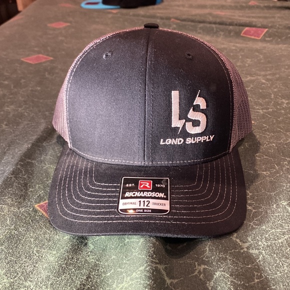 Snapbacks - Picture 2 of 5